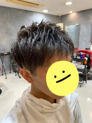 ショート メンズ 岡 且也のヘアスタイル
