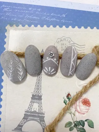 ネイル レイレア ネイルルームのネイルデザイン