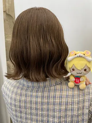 ロング カラー インナーカラー 推し ブリーチ  髪質改善のヘアスタイル