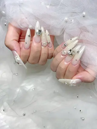 ネイル PEEKABOO 旧:momo京橋のネイルデザイン