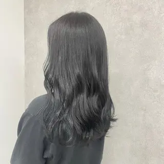 ロング カラー Blue/博多/ 水口莉沙のヘアスタイル