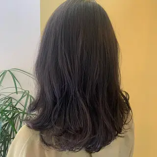 ミディアム カラー hubhair レイヤー/透明感のヘアスタイル
