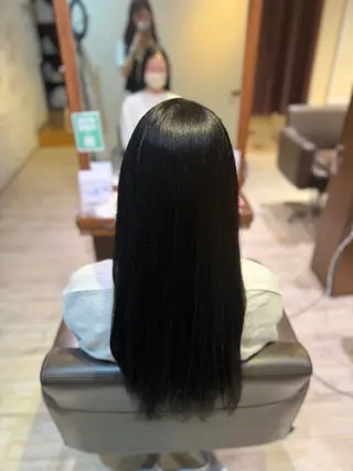 カラー 神野 流嘉のヘアスタイル