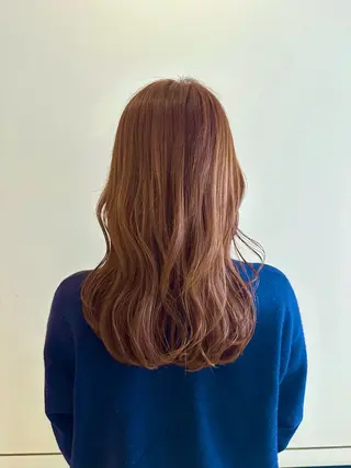 カラー moc 榊 梨緒奈のヘアスタイル