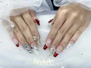 ネイル R Nailのネイルデザイン