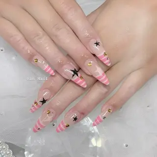 ネイル HIN NAILのネイルデザイン