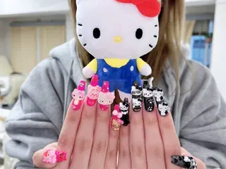 ネイル Glow Nail スカルプ専門店のネイルデザイン