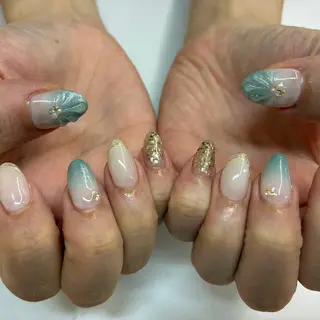 ネイル 庄司 奈々子のネイルデザイン