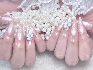ネイル リリ 奈🎀のネイルデザイン
