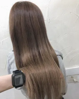 ロング Loob.TOKYO MIYA🌈のヘアスタイル