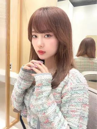 ロング fuwari 美白ショコラカラーのヘアスタイル