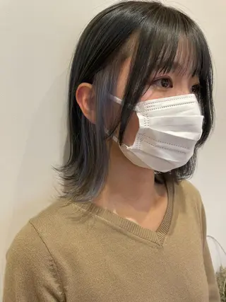 カラー 比嘉 千咲のヘアスタイル