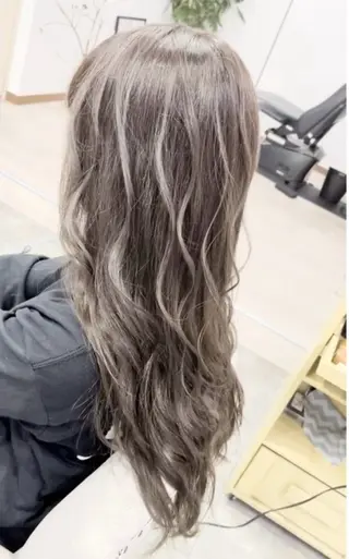 ロング ヘアアレンジ PEIGE OKINAWAのヘアスタイル