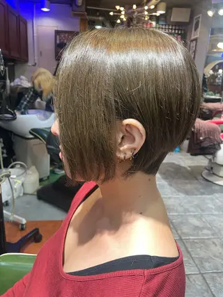ショート 平塚 千尋のヘアスタイル