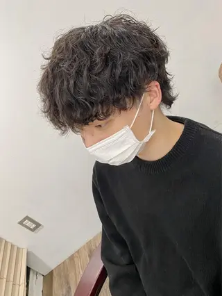ショート パーマ メンズ 原田 涼矢のヘアスタイル