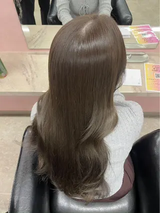 ロング saeri MATTYのヘアスタイル