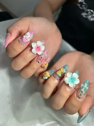 ネイル nailroom sb𓈒𓂂𓏸のネイルデザイン