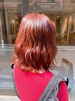 ミディアム ayano ．のヘアスタイル