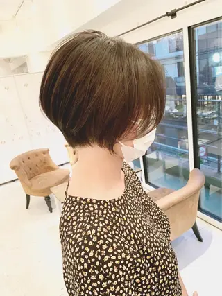 ショート カラー 大人女性ショート専門 tomodaのヘアスタイル