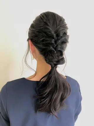 セミロング ヘアアレンジ KONOMI スタイリストのヘアスタイル
