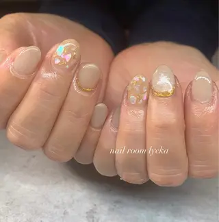 ネイル ネイルルームリッカ 𝐦𝐚𝐲𝐮のネイルデザイン