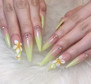 ネイル Lenie Nail Salonのネイルデザイン