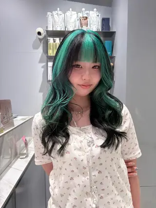 セミロング カラー 新宿ケアブリーチ 🦖NANAのヘアスタイル