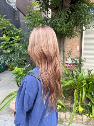 セミロング カラー 有田裕真 【ブリーチカラー】のヘアスタイル