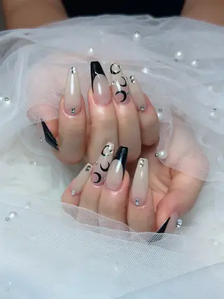 ネイル Julli NailStudioのネイルデザイン