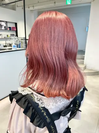 カラー 🎀ボブ+ハイトーン シュカ👶🏻のヘアスタイル