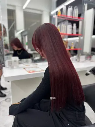 ロング カラー 抜け感レイヤー︴ ニュアンスカラーのヘアスタイル