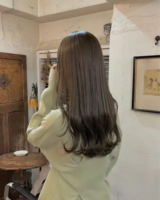 ロング 暗髪とオリーブ🌿 渡辺拓人のヘアスタイル