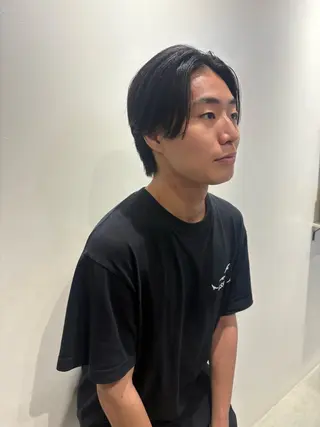 メンズ ヨシノ マナウのヘアスタイル
