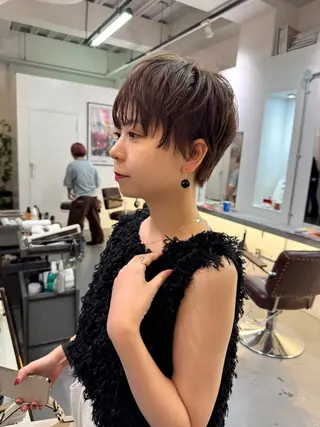 ショート カラー ooit 【オーイット】のヘアスタイル