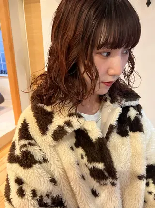 ミディアム パーマ nishi fuyumiのヘアスタイル