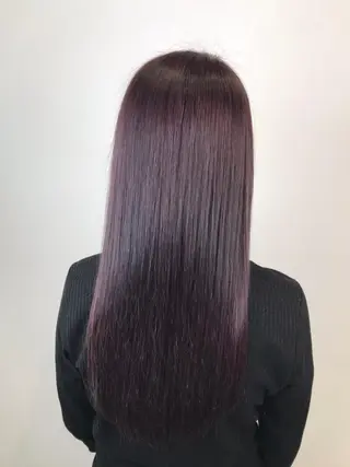 ロング デザインカラー Lienのヘアスタイル