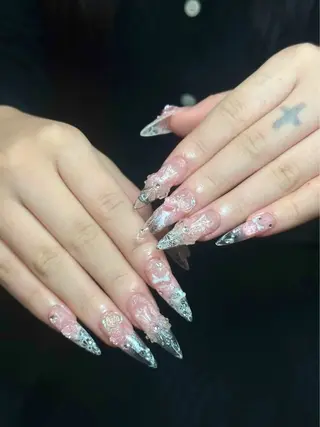 ネイル Iconic Nailのネイルデザイン