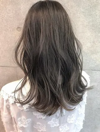 ミディアム カラー 🌷RIE 🌷のヘアスタイル