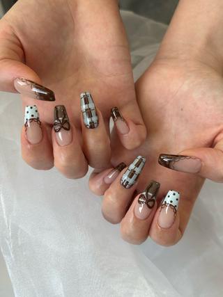 ネイル AERA nail shino🐱⸝꙳のネイルデザイン