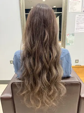 ロング カラー 産休の為お休みです! 小島凜のヘアスタイル