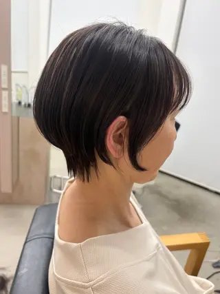 ショート vince hinataのヘアスタイル
