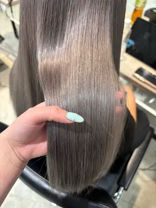 ロング カラー Juna✂️ レイヤー / ボブのヘアスタイル