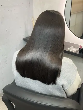 セミロング ひゅうが/新宿 髪質改善/縮毛矯正のヘアスタイル