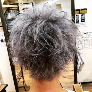 ショート カラー メンズ taishi taishiのヘアスタイル