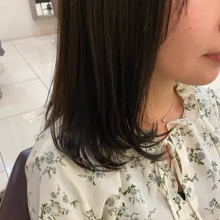 ミディアム 林 莉瑠のヘアスタイル