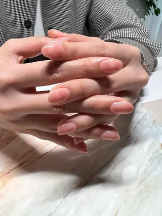 ショート 渋谷　Laugh 8301シズカのネイルデザイン