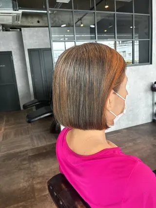 ミディアム 山本 悠理のヘアスタイル