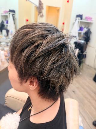 ショート カラー メンズ 鶴見 和美のヘアスタイル