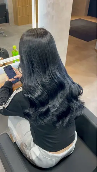 ロング カラー ヘアアレンジ ウショウ ユウトのヘアスタイル