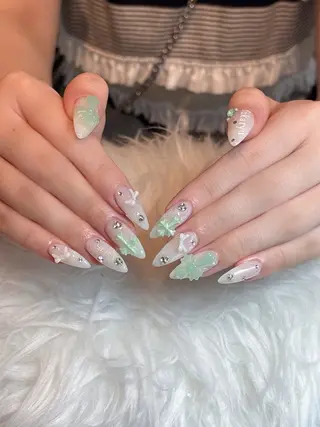 ネイル Eli Muse 新宿ネイルのネイルデザイン